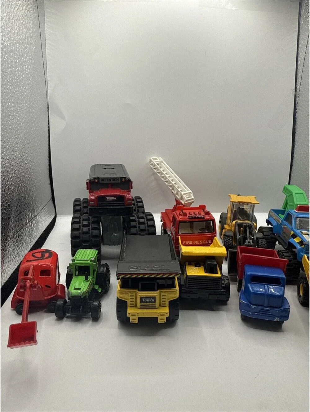 Vintage Tonka Maisto Micro Mini Diecast Truck Lot 1990s Construction Fire Rescue